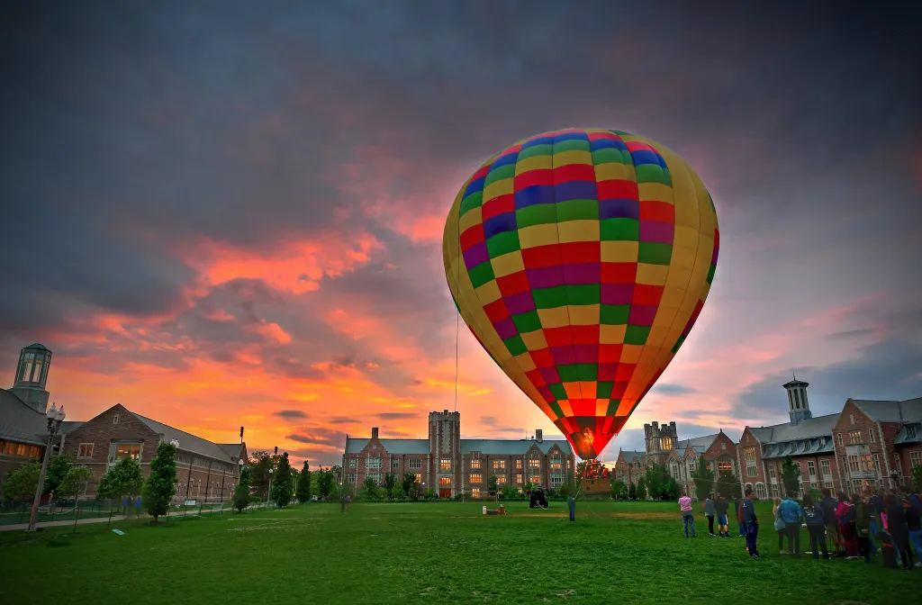 hot air balloon