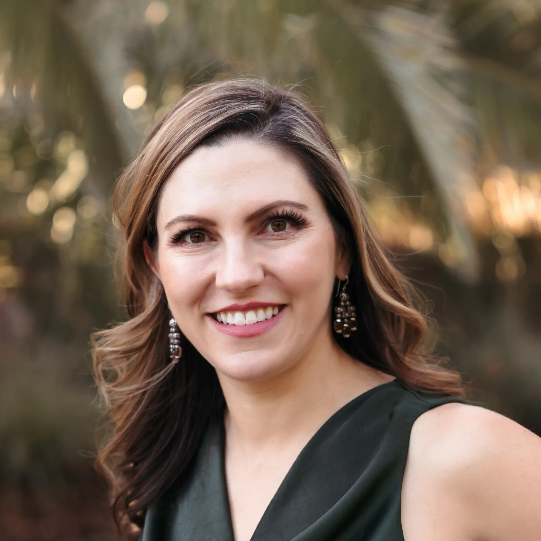 Dr. Alicia Levey