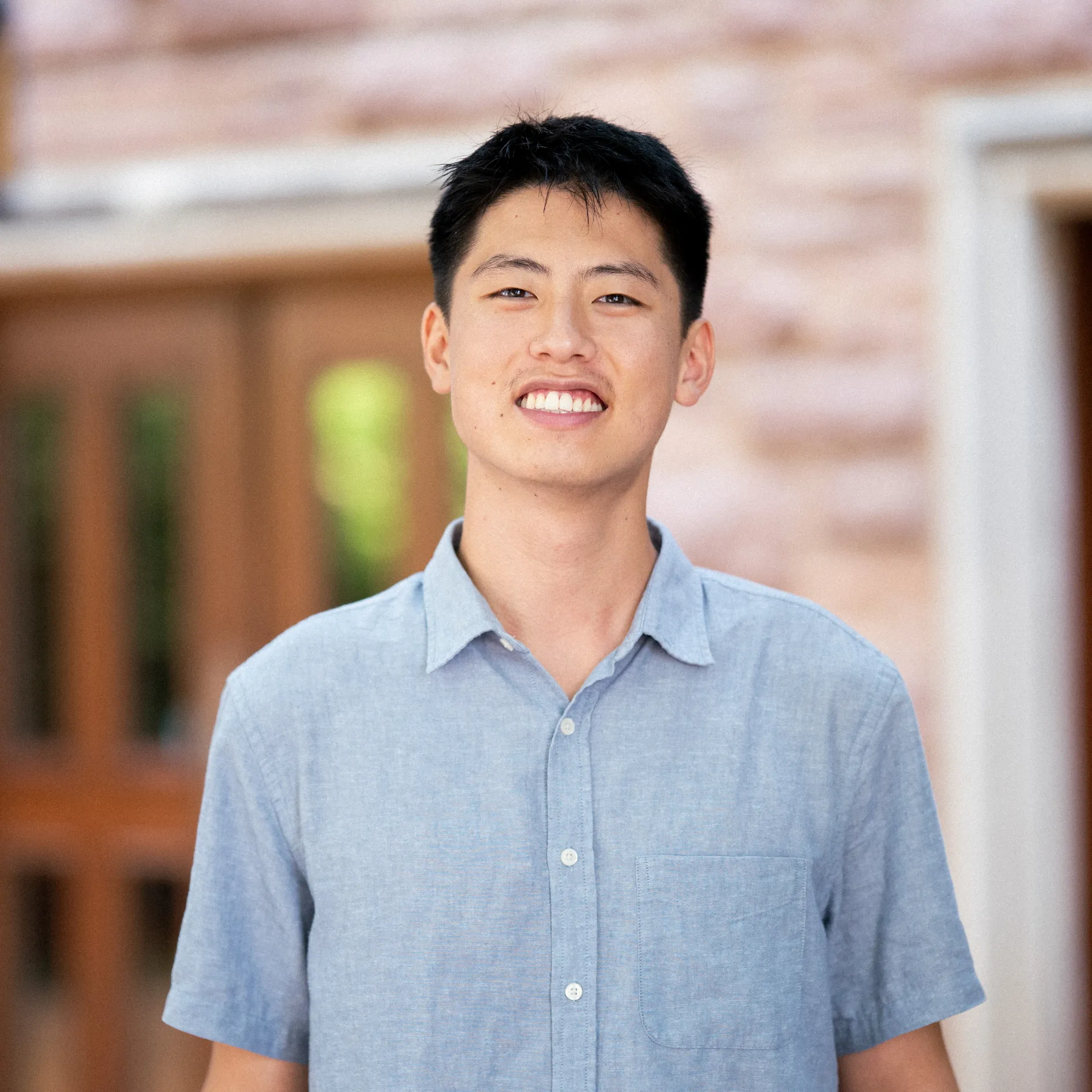 Daniel  Xu