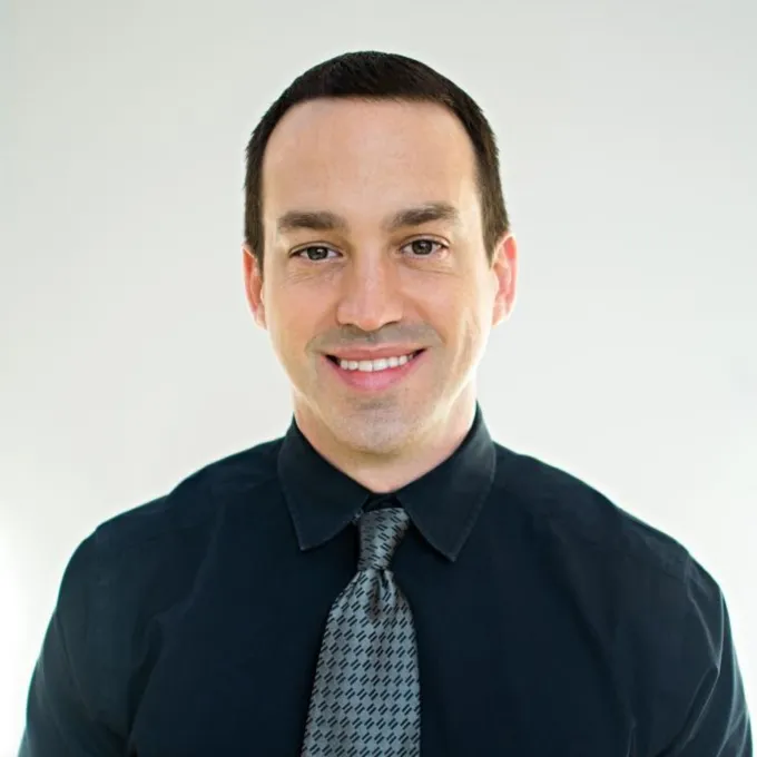 Jonathan Barnes